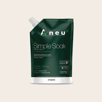 Anue's Simple Soak is a non shaking cleaning solution ideal for cleaning sovereignty glass slides and most smoking accessories. Simply Soak and Rinse for an Easy Hassle free cleaning experience.  Made in the USA.